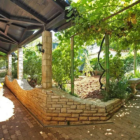 Fuer 2 Personen Ca 23 Qm In Stinjan, Istrien Istrische Riviera Apartment Stinjan