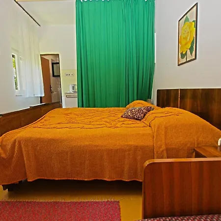 Fuer 2 Personen Ca 23 Qm In Stinjan, Istrien Istrische Riviera Apartment Stinjan